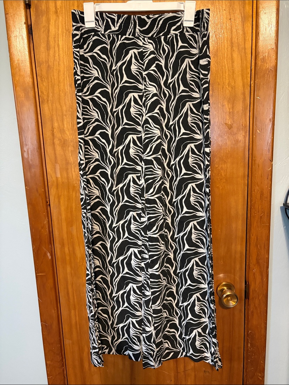 Serra Women's Black and White Wide Leg Beach Pants